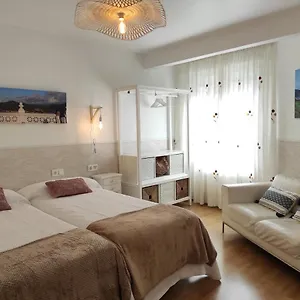 Kaixo Salegi Piso Centro 2h-salon-2wc-parking-ess02940 Appartement Zarautz