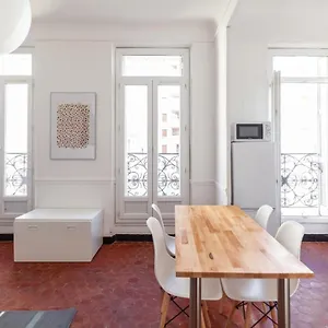 Chaleureux T2 Proche Des Terrasses Du Port - Air Appartement Marseille