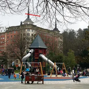 https://san-sebastian-centro-parking-incluido.basquecountryhotels.org
